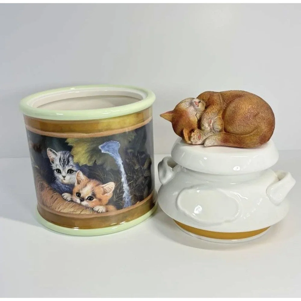 The Bradford Exchange Premier Edition 2017 Cozy Kitten Canister by Jurgen Scholz
